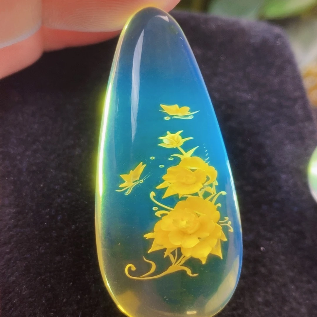 【闪购商品】金珀吊坠(不含链)未镶嵌