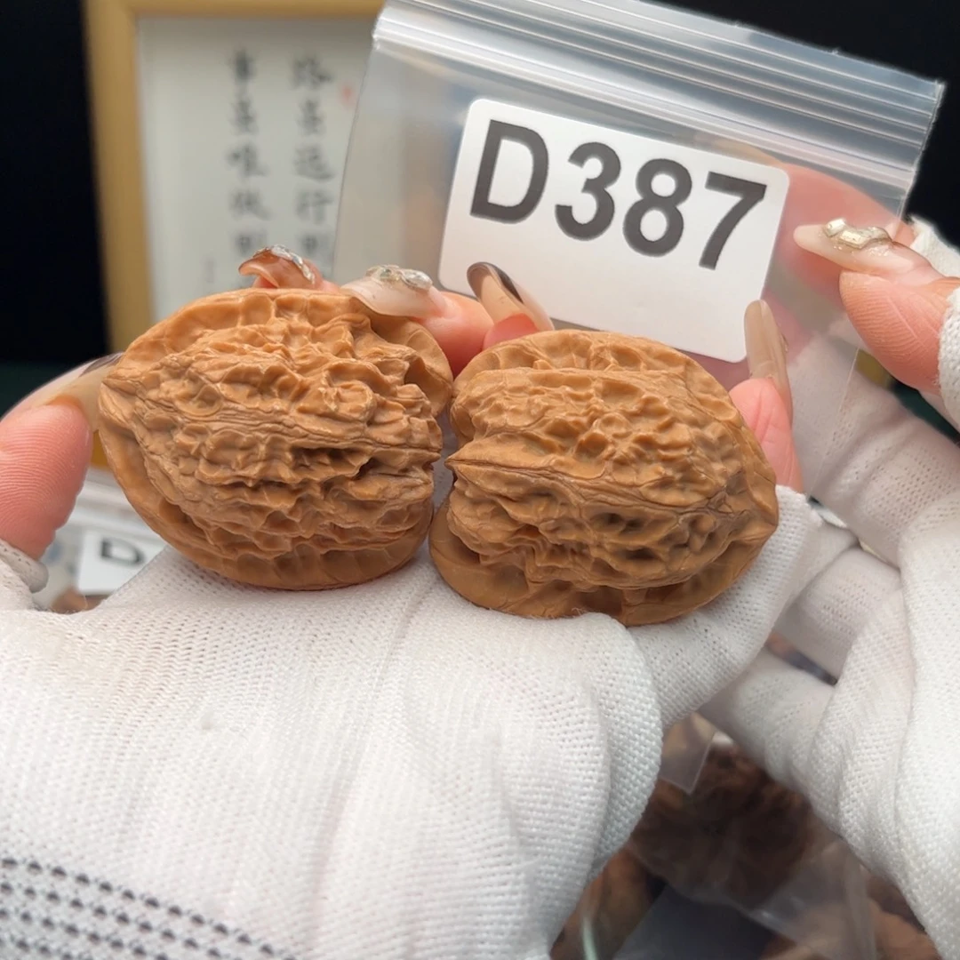 文玩核桃把件40靠山王d387