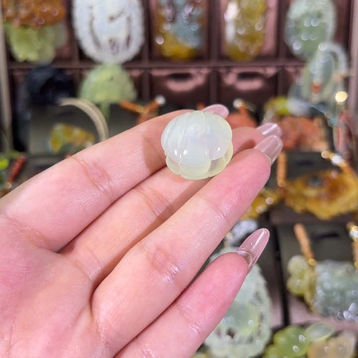 蛇纹石玉合金颈饰