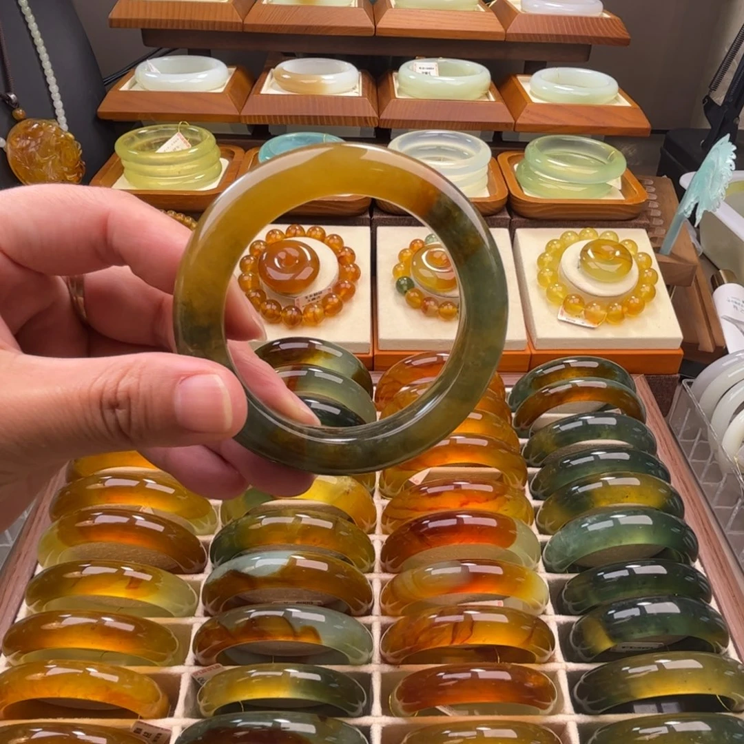 未镶嵌蛇纹石玉手镯58