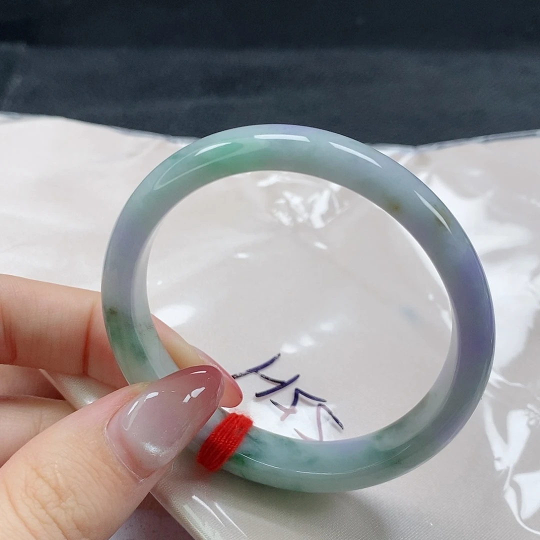 【闪购商品】翡翠手镯（贵妃镯）未镶嵌384号