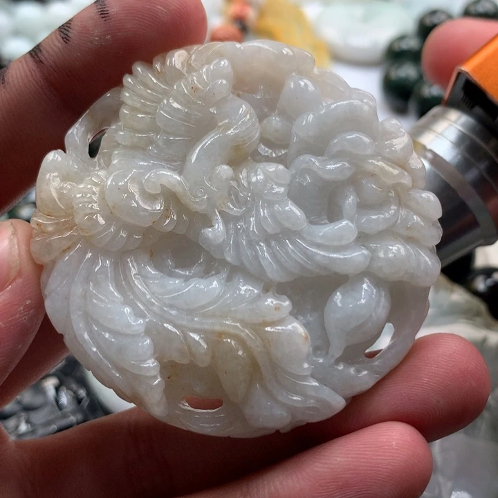 翡翠未镶嵌颈饰保真天然a货翡翠