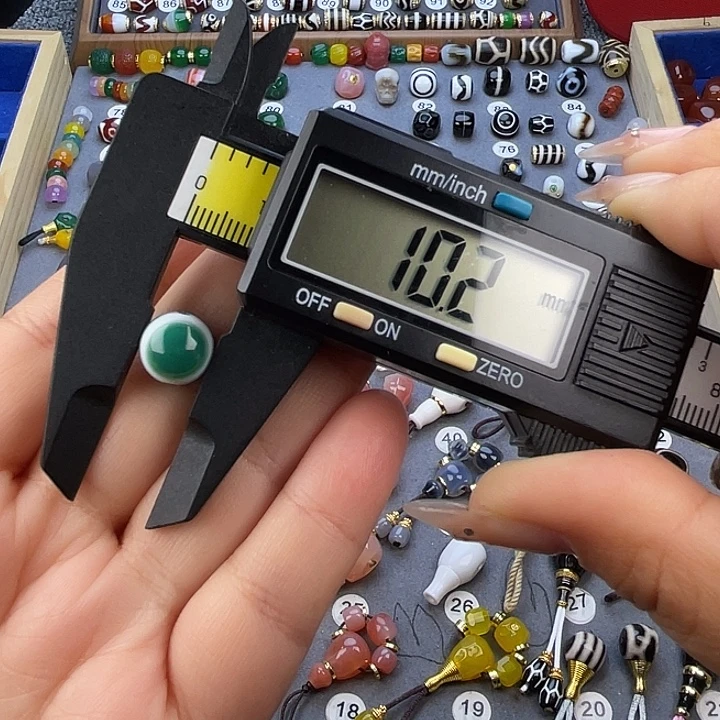 玛瑙/玉髓未镶嵌饰品