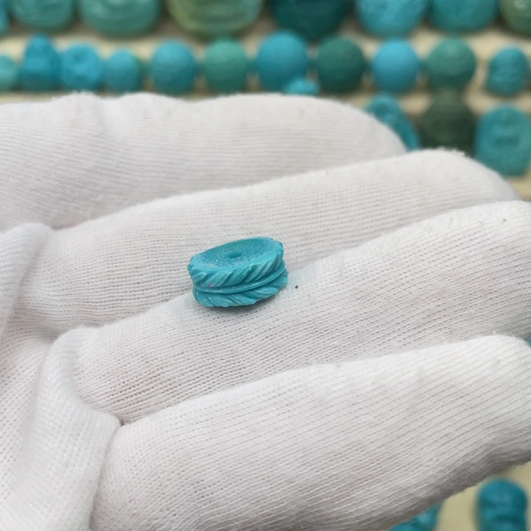 绿松石未镶嵌颈饰卡12.7-5