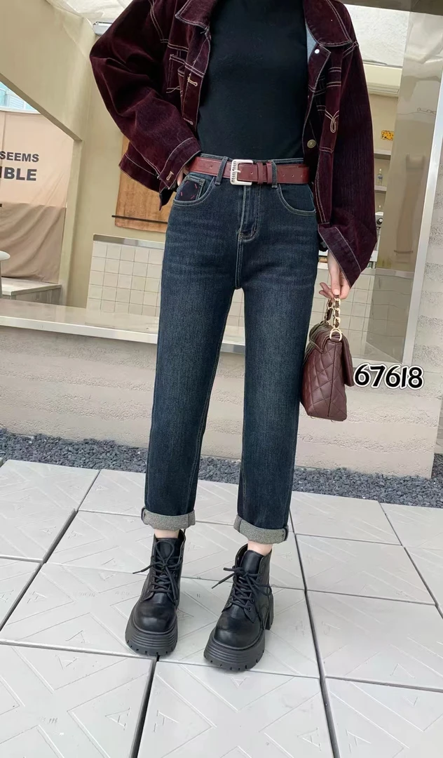 67618 新款时尚气质牛仔裤