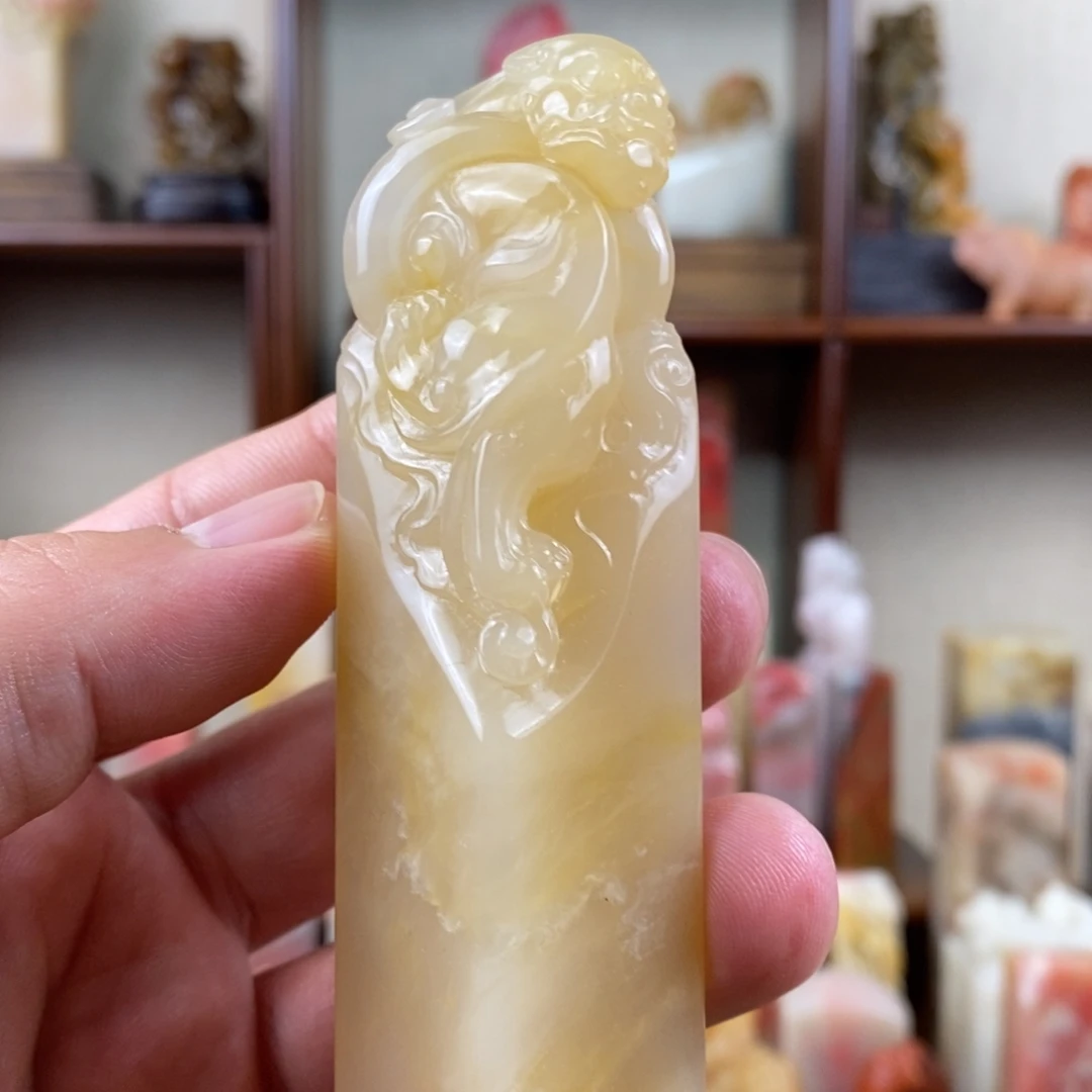 巴林石印石巴林石手工雕古兽钮章