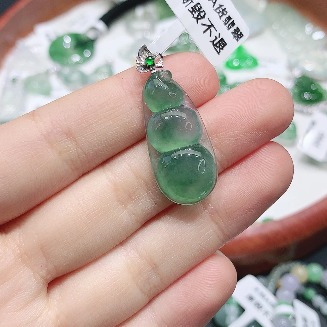 翡翠未镶嵌颈饰缅甸天然a货翡翠