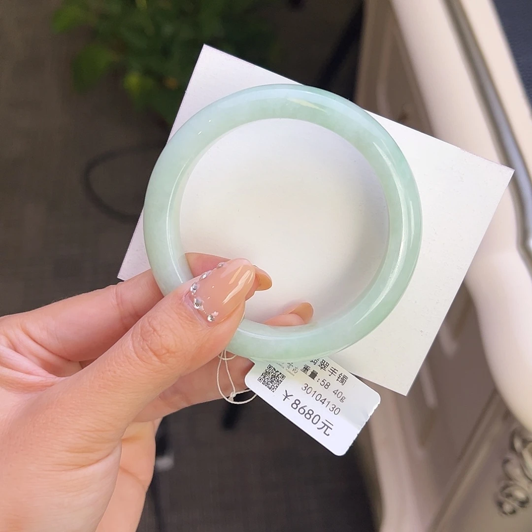 翡翠未镶嵌手镯55.8甜绿