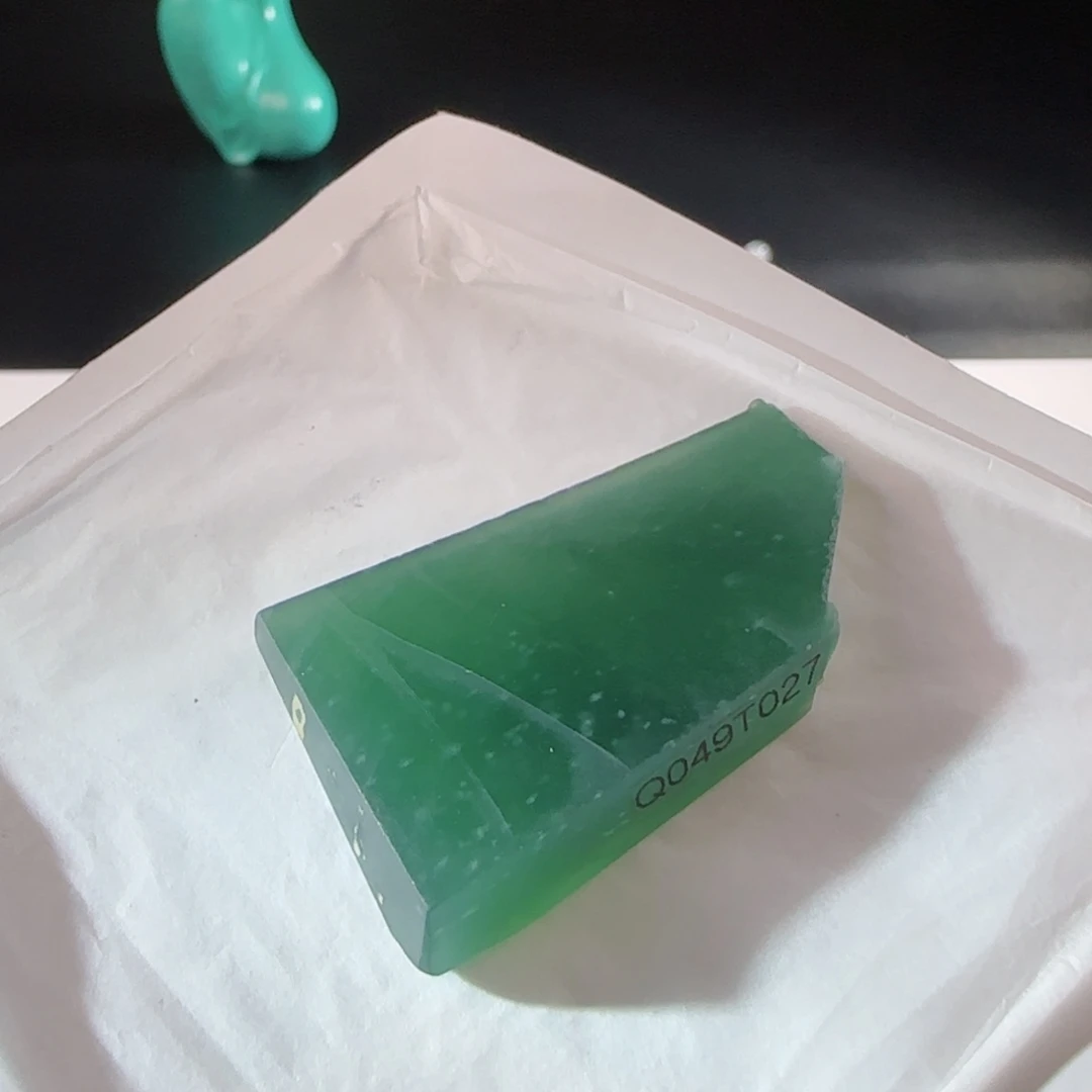 未镶嵌定制翡翠橦