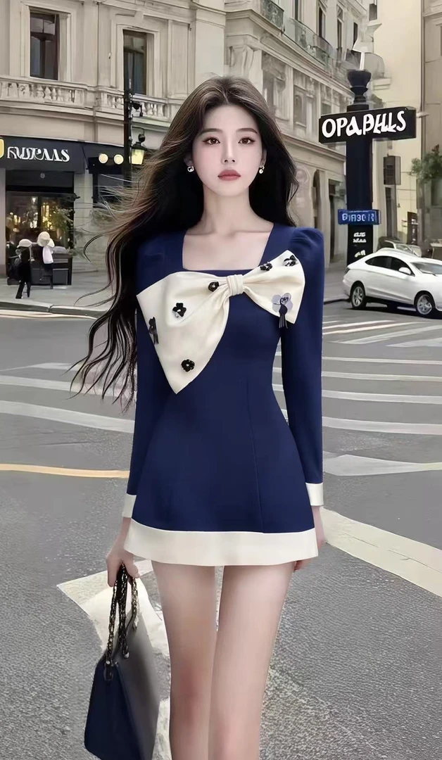时尚新款轻奢气质女装深蓝色方领长袖收腰不规则蝴蝶结设计连衣裙