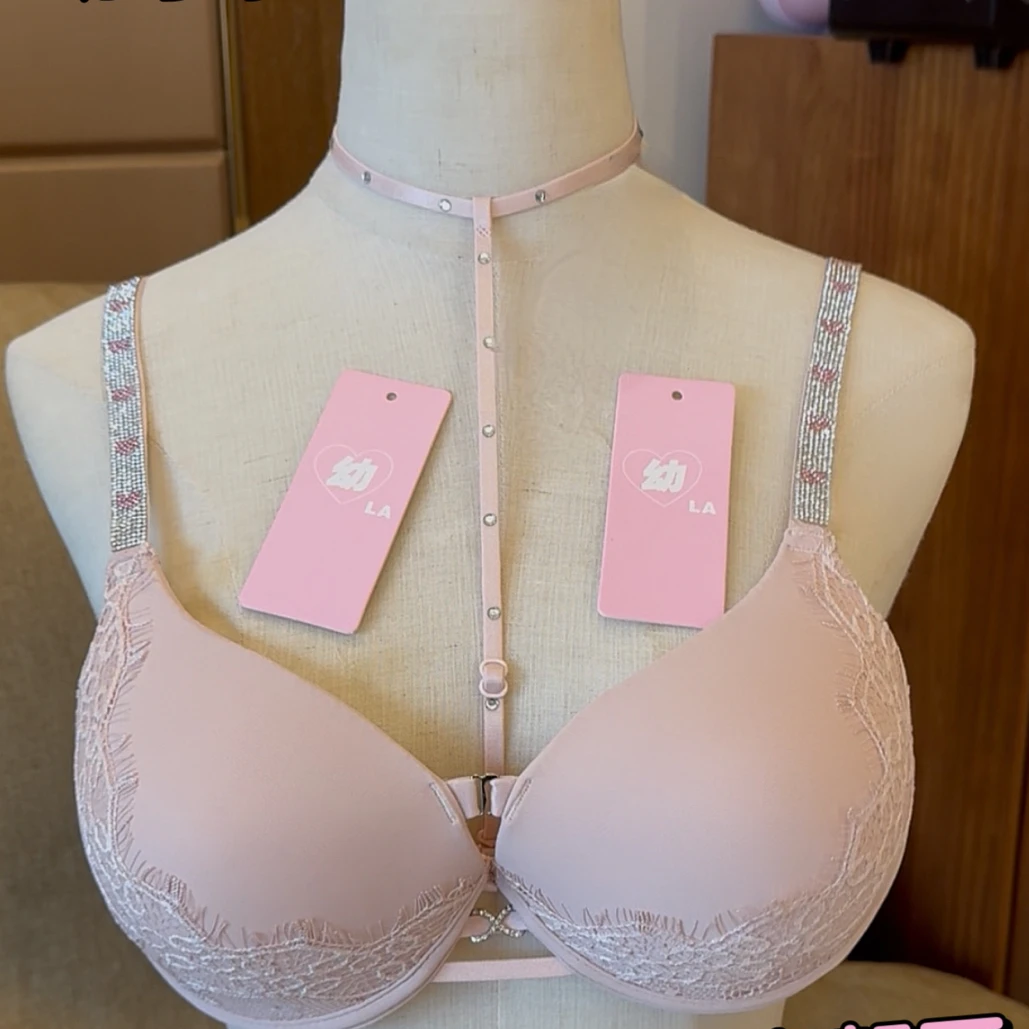 【梦幻芭比】3.5cm幼拉厚款小胸自然显大辣妹性感内衣一字肩抹胸