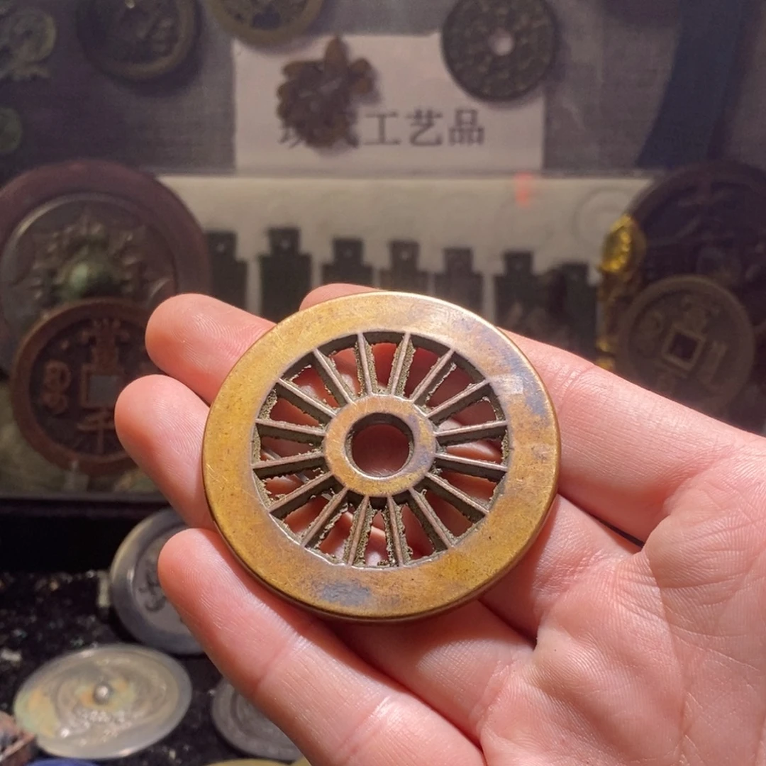 山****铜现代仿制工艺品