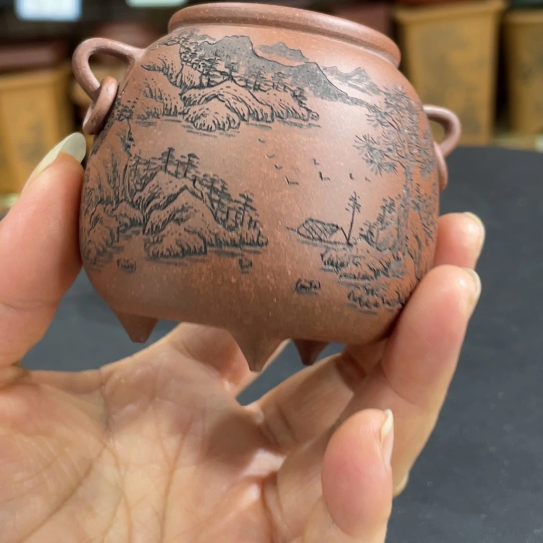 紫砂花盆紫砂花盆在这里
