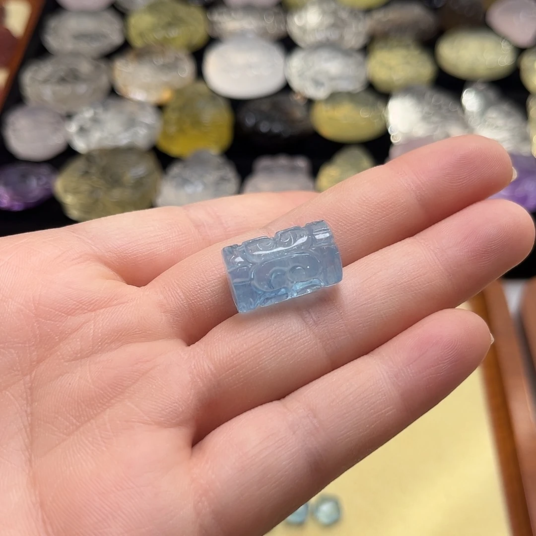 颈饰未镶嵌水晶?****心海蓝宝桶珠30