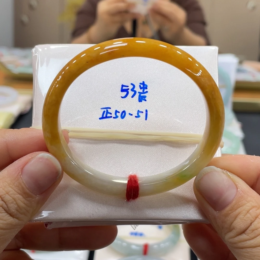 未镶嵌手镯翡翠翡翠