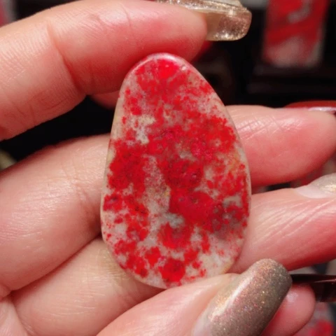 昌化鸡血石昌化鸡血石挂件