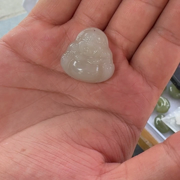 和田玉未镶嵌颈饰25