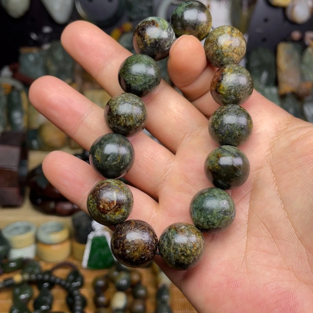 岫岩河磨玉（透闪石质玉）未镶嵌颈饰18