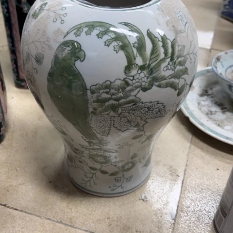 瓷片瑕疵陶瓷。。。。。。。。。。。。。