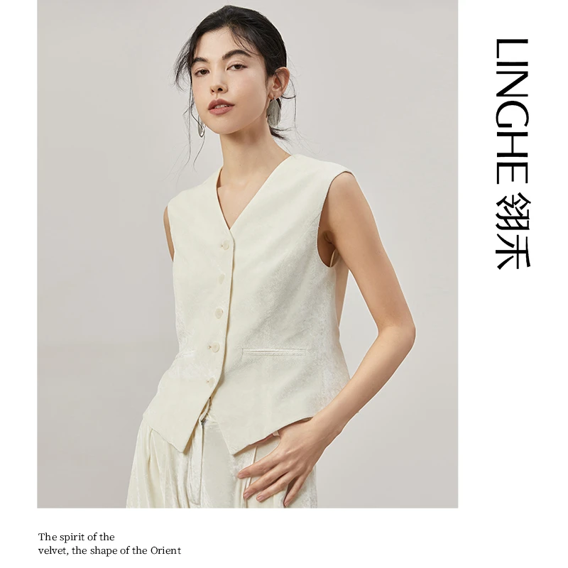翎禾LINGHE-「她绅士」丝绒气质马甲小香风白色时尚休闲女士修身