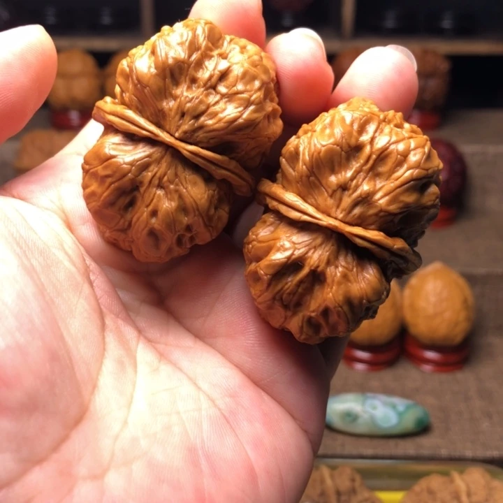 把件橄榄核11磐石鬼脸45