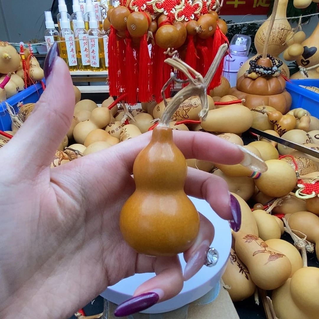 华***)葫芦工艺美术作品