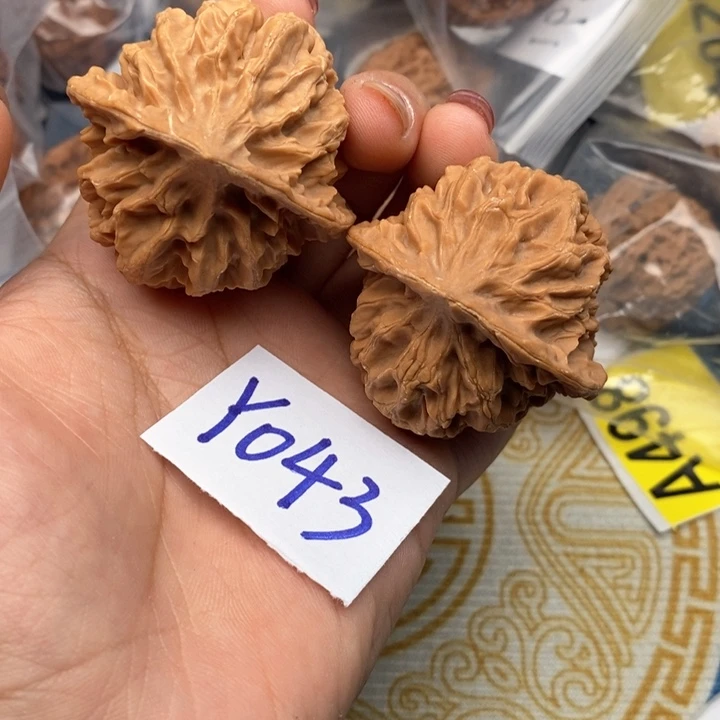 文玩核桃把件核桃