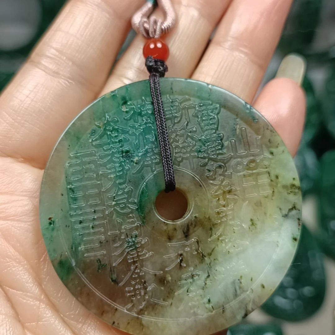 未镶嵌独山玉挂件