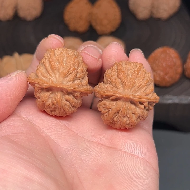 把件文玩核桃太行龙珠 35+