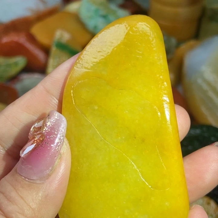 翡翠挂件未镶嵌缅甸