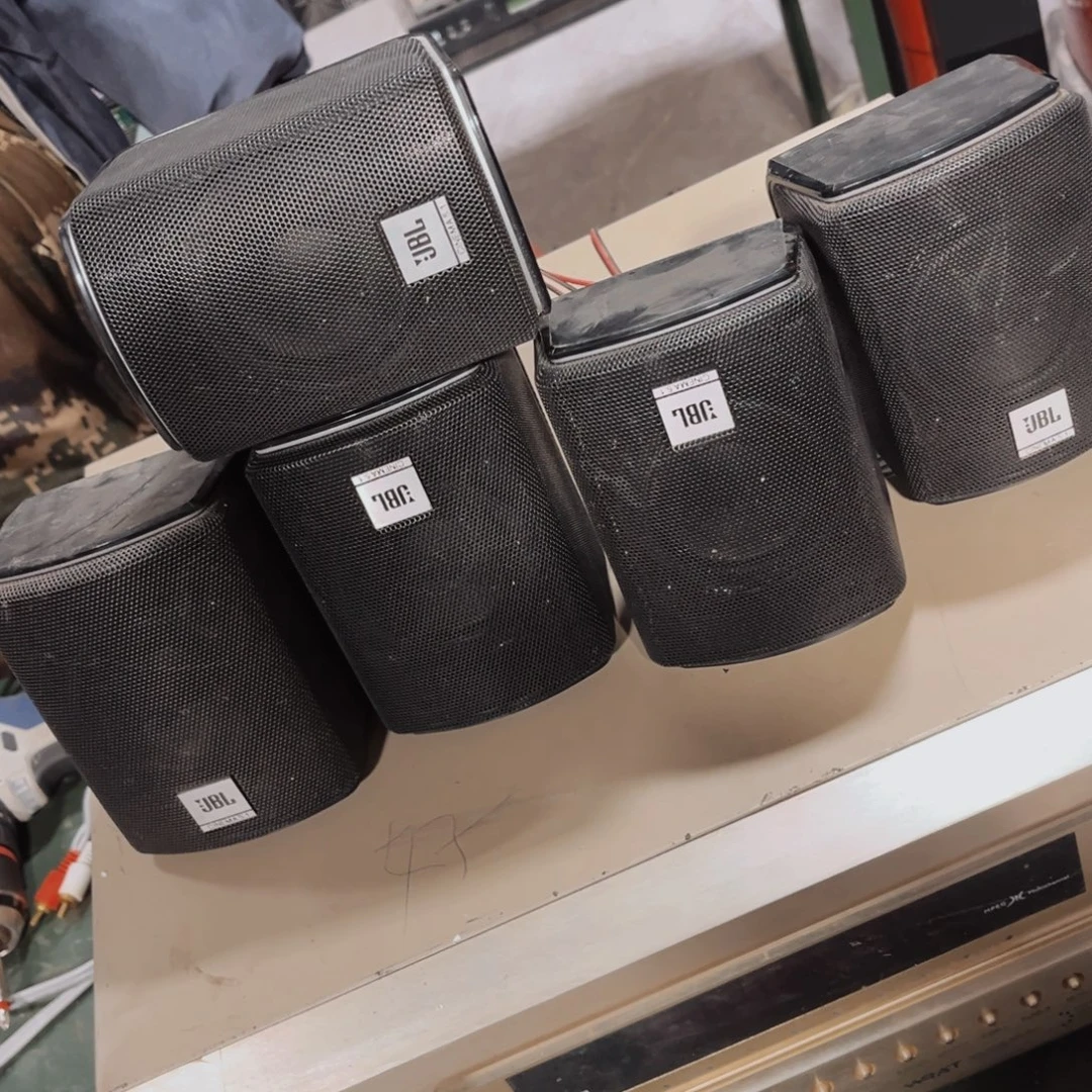 8新5个Jbl小音箱包邮