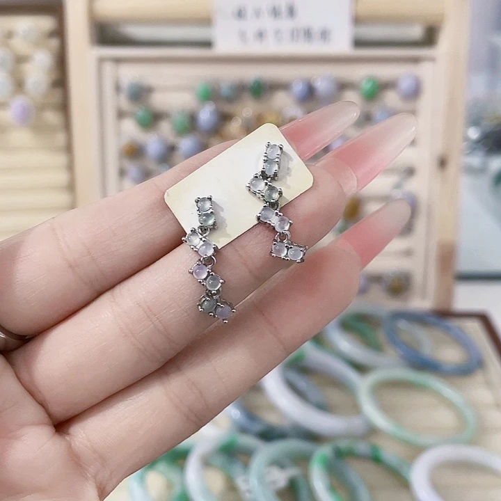 翡翠未镶嵌颈饰天然翡翠A货