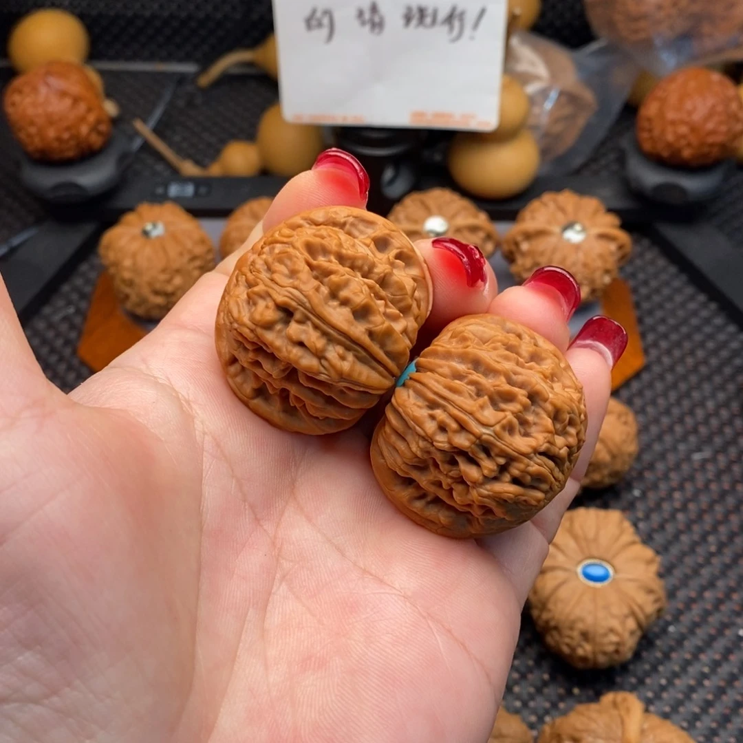 文玩核桃把件四座楼39边40肚漏