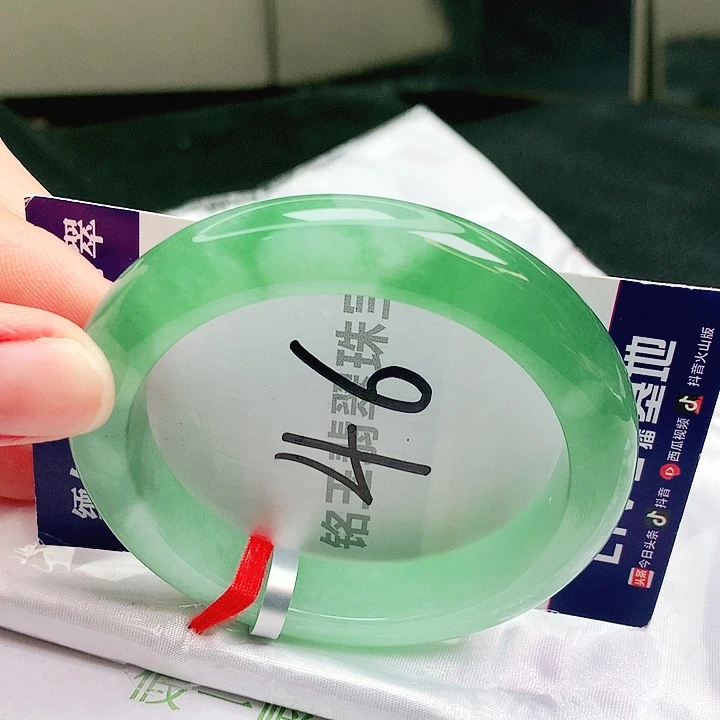 翡翠未镶嵌手镯缅甸天然a货翡翠手镯