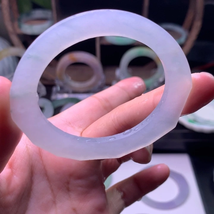 未镶嵌翡翠定制翡翠