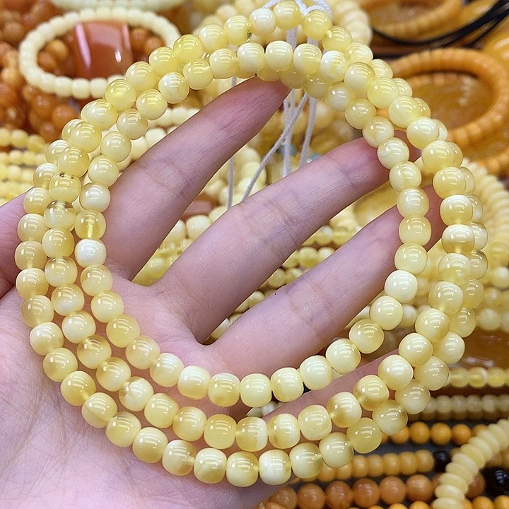 蜜蜡未镶嵌珠宝奇石