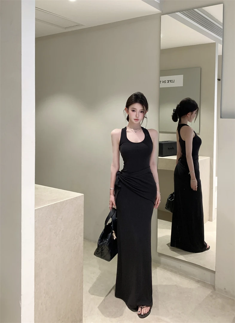纯欲洋气露背绑带连衣裙2025夏季修身收腰显瘦A字裙长裙女#