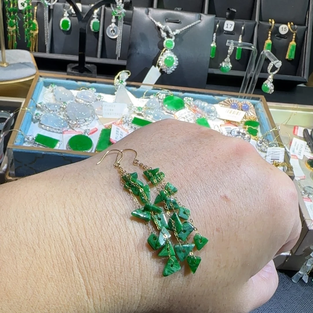 翡翠18K金镶嵌颈饰耳钩