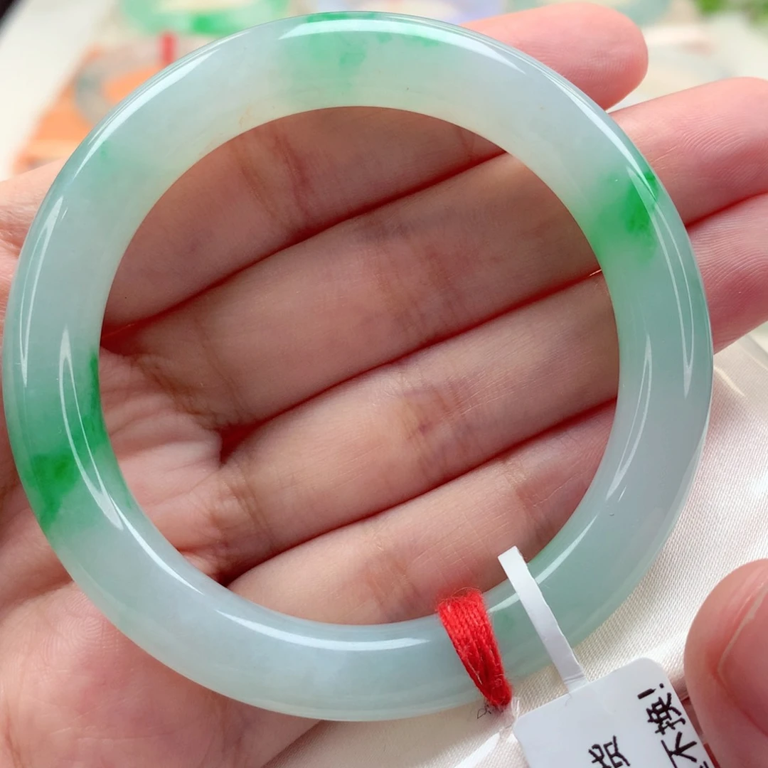 未镶嵌手镯（圆镯）翡翠51.6冰胶阳绿 种老肉细 完美 喵喵