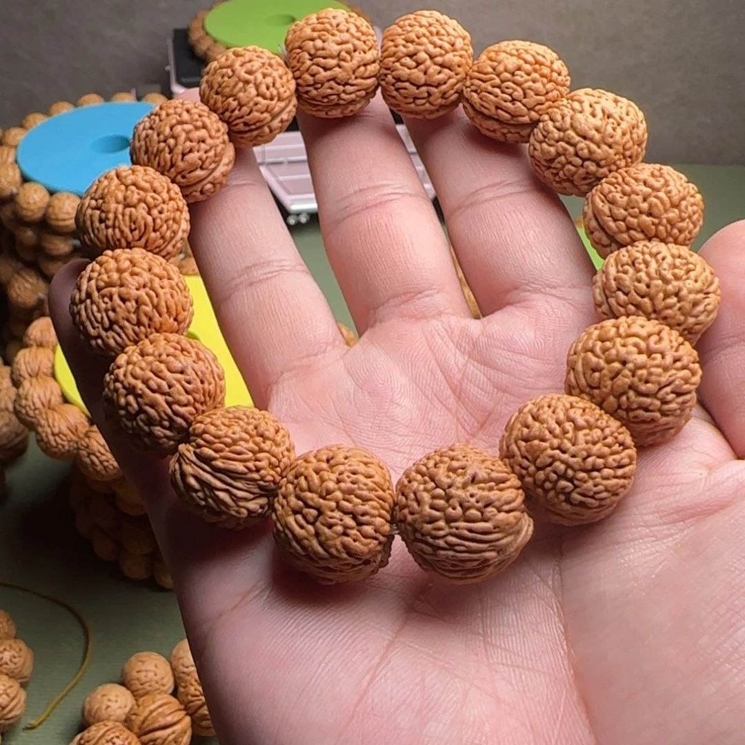 雷***行手串桃核龙鳞凤尾桃核手串练手款