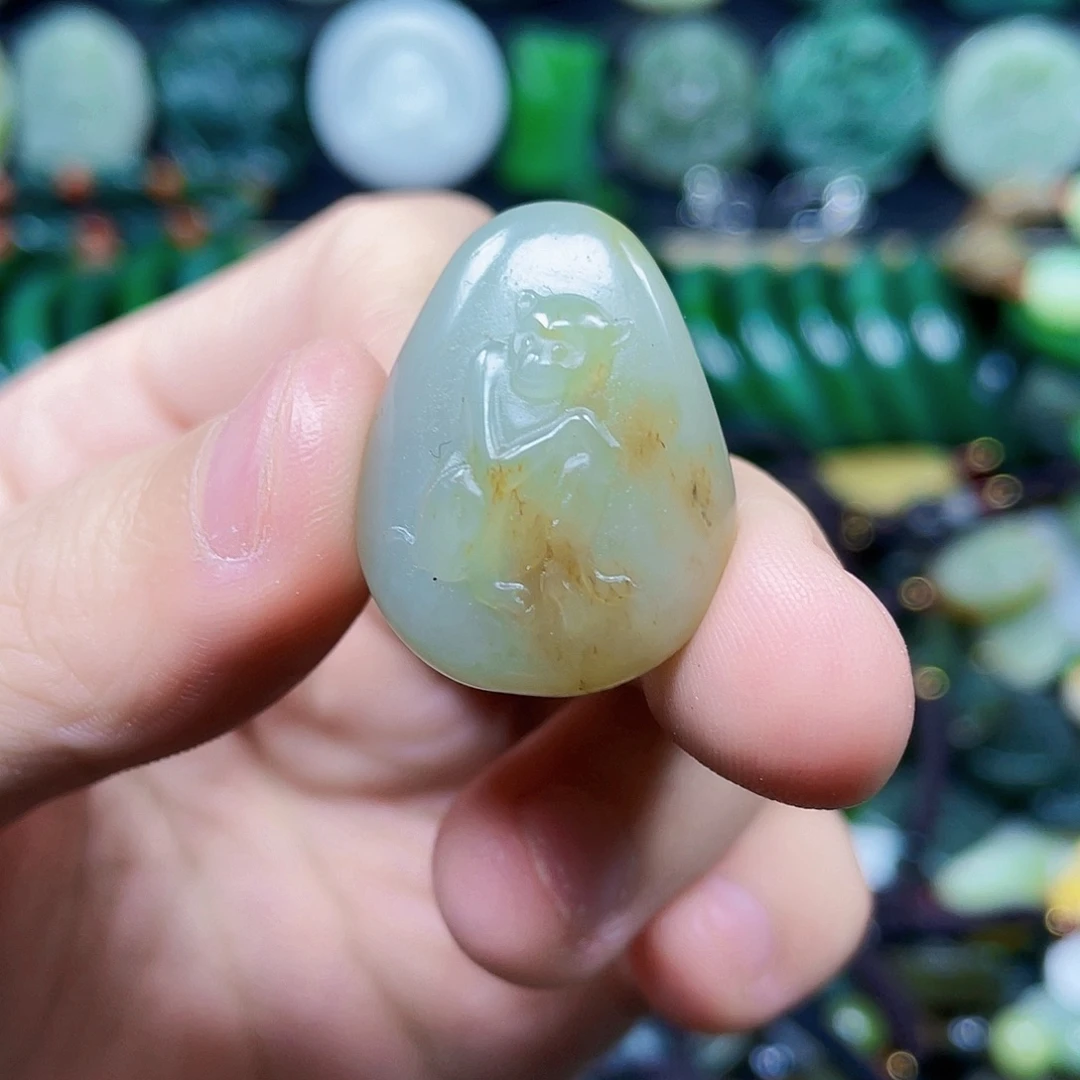 和田玉未镶嵌珠宝奇石