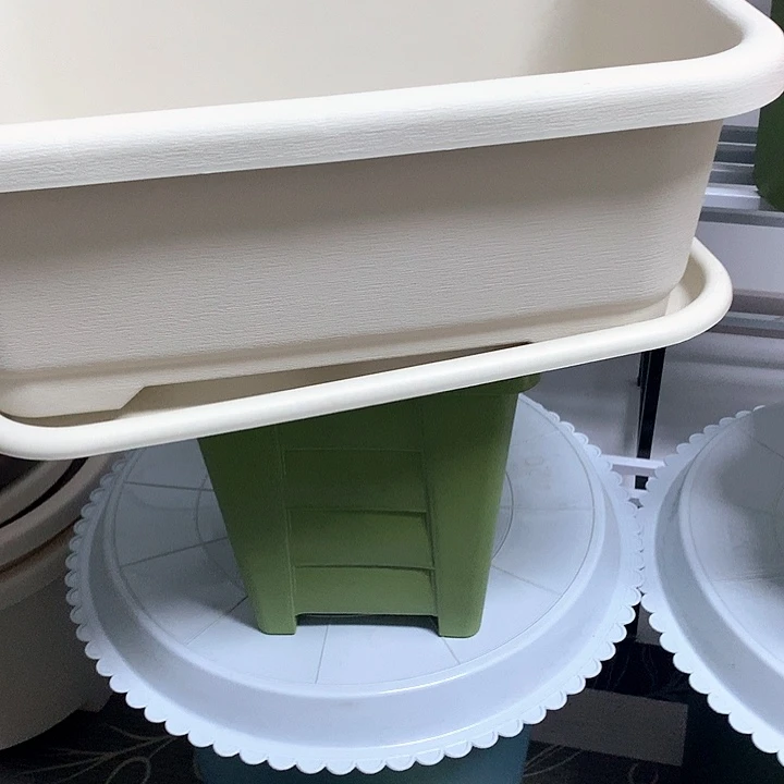 5个米色菜盆带托方形