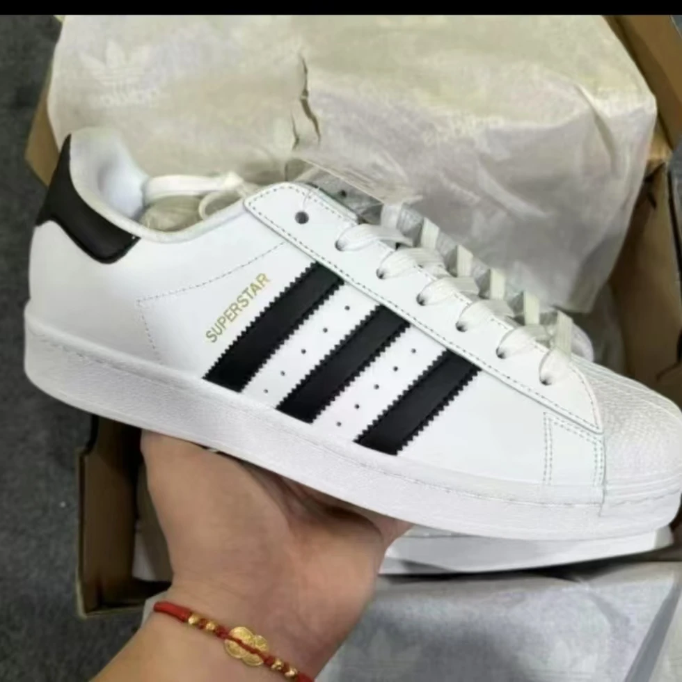 金标贝壳头时尚休闲鞋