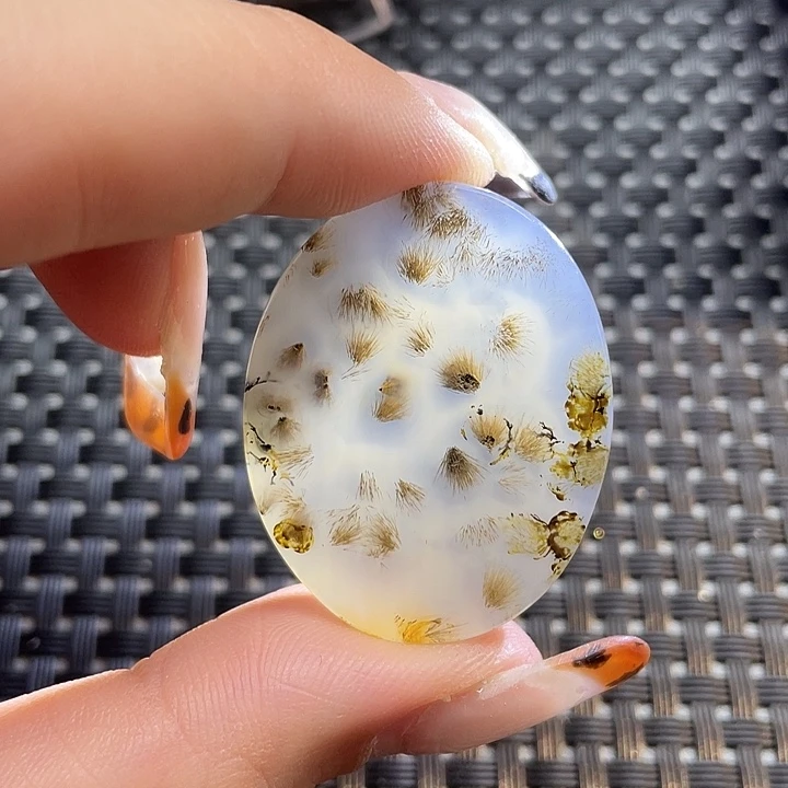 采***西玛瑙/玉髓未镶嵌颈饰