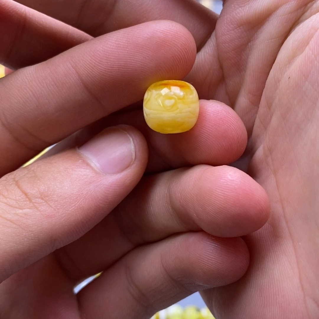 琥珀未镶嵌珠宝奇石11.8mm