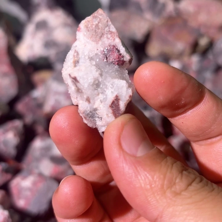 天然辰砂天然朱砂