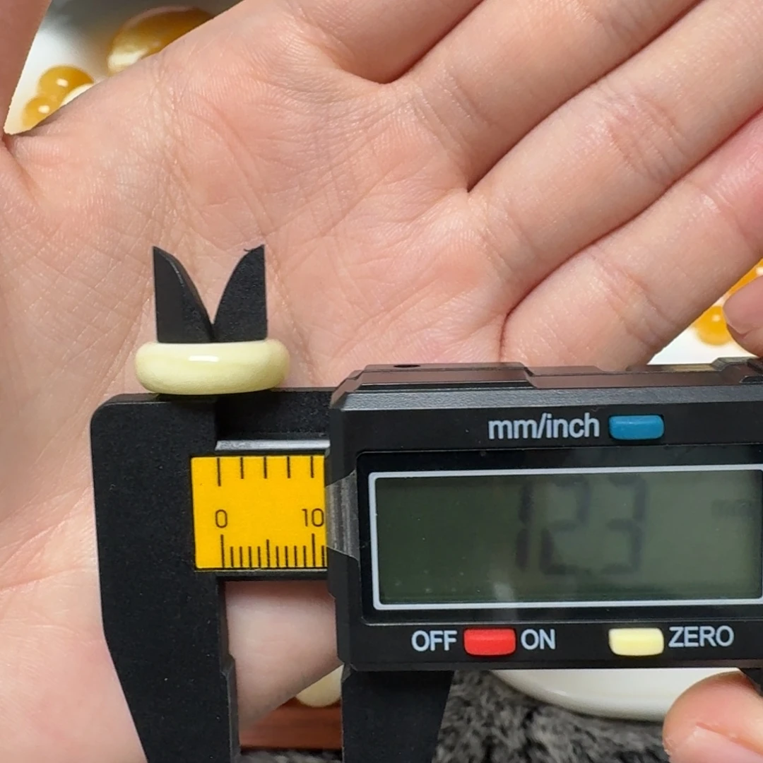 琥珀未镶嵌裸石蜜蜡跑环