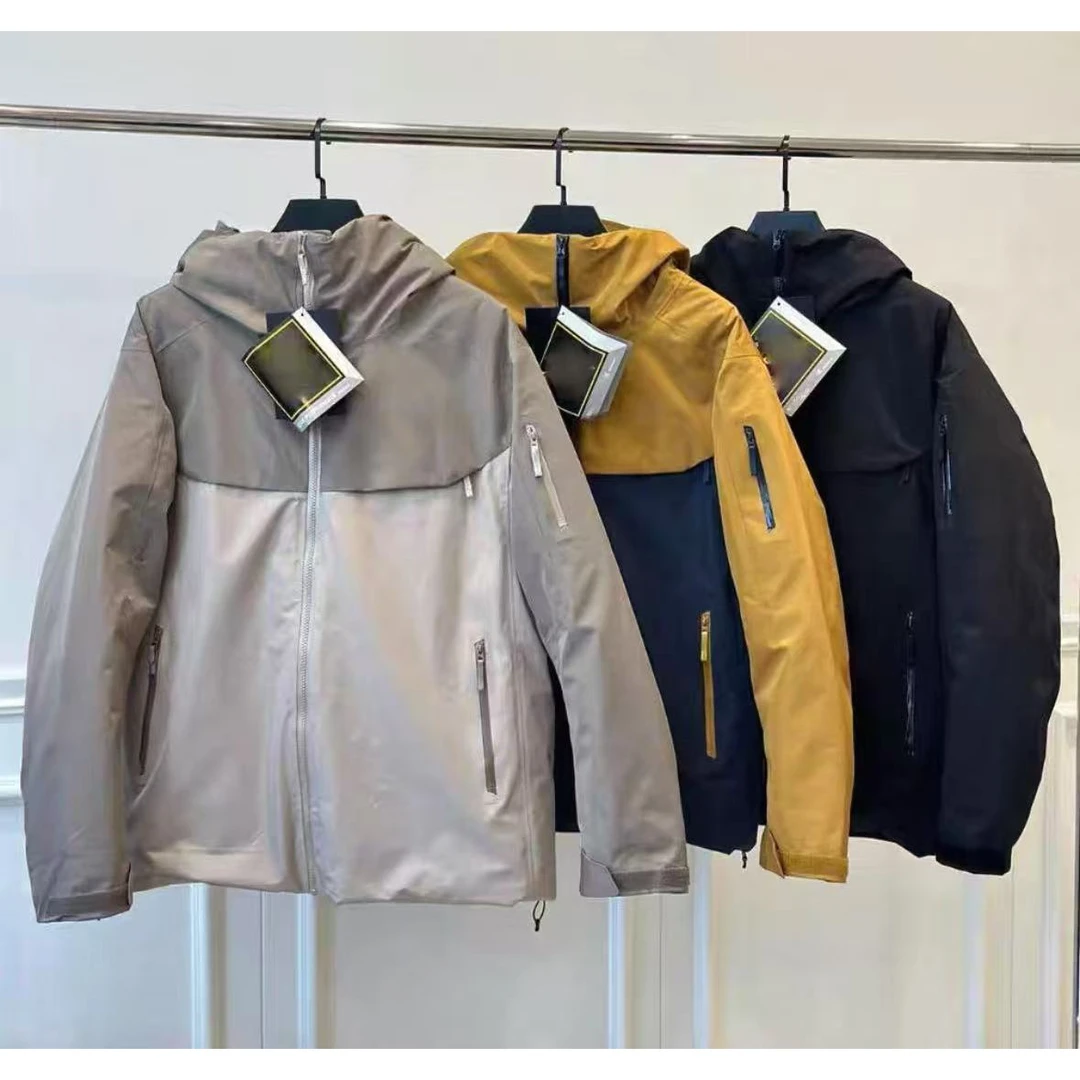 小M菜 户外运动三防保暖连帽情侣外套【qin】10/11