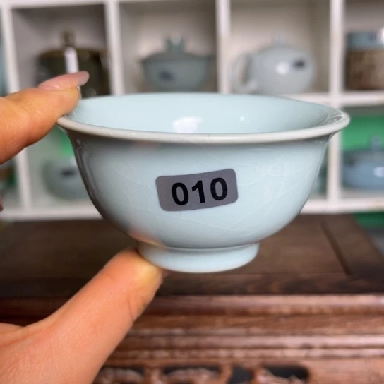 壶010微天青釉中压手杯手工70ml底部微瑕