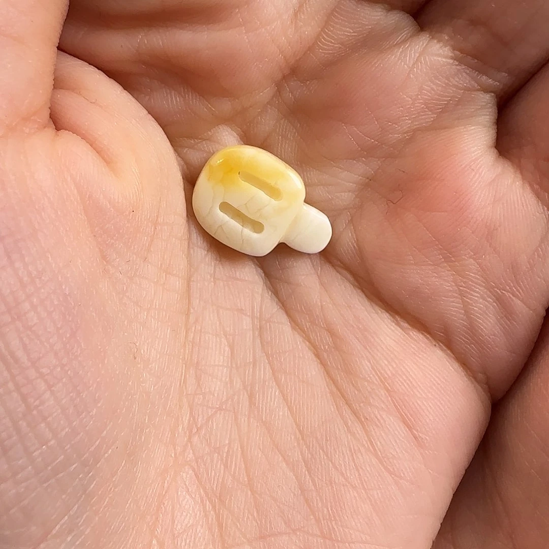 琥珀珠宝奇石未镶嵌?****ッ